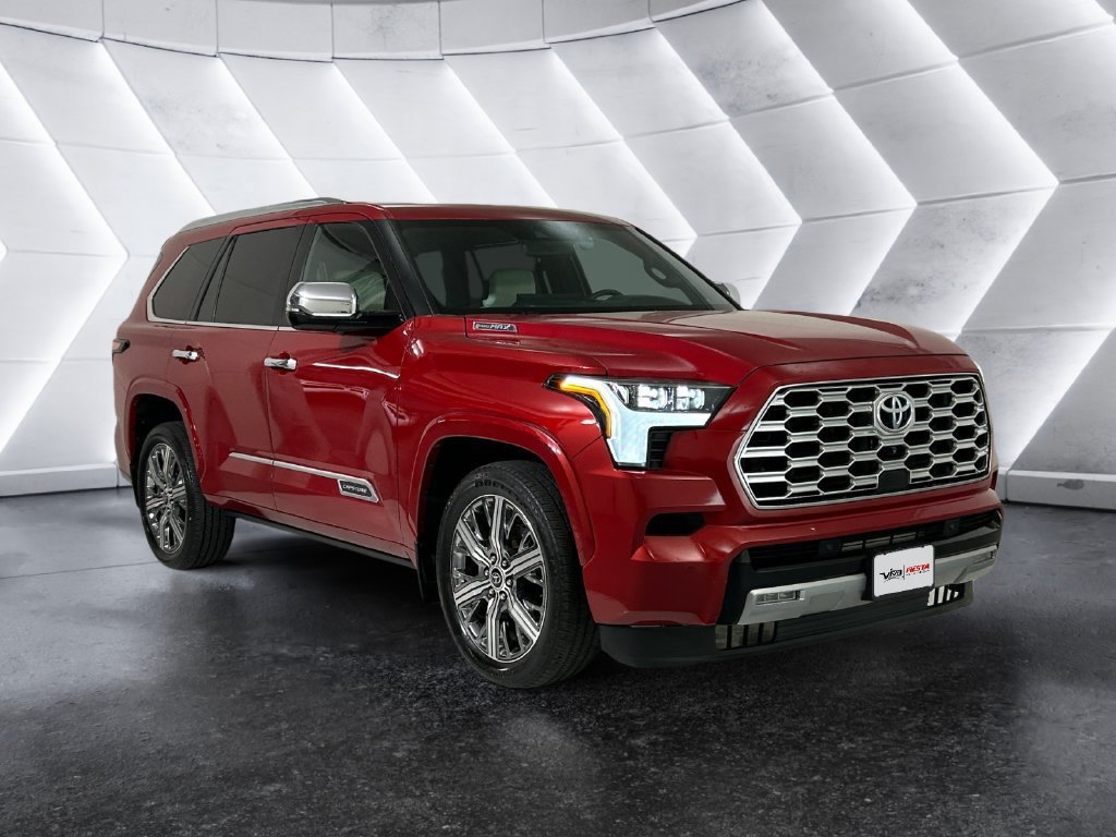 Used 2024 Toyota Sequoia Capstone AWD/4WD image 1
