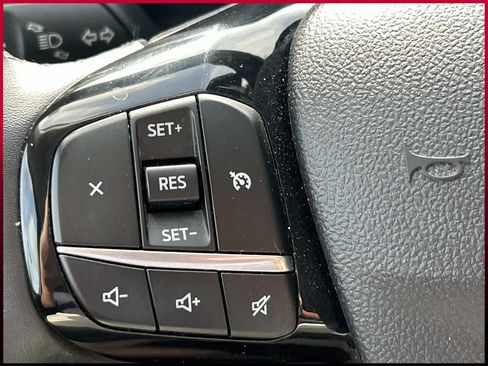 Used 2021 Ford Escape SEL w/ Technology Package FWD image 35
