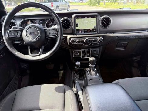 Used 2023 Jeep Wrangler Unlimited Sport AWD/4WD image 15