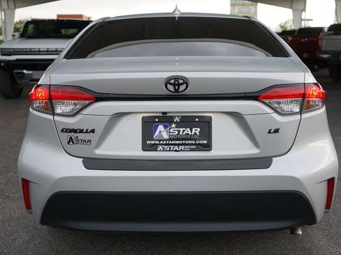 Used 2024 Toyota Corolla LE FWD image 4
