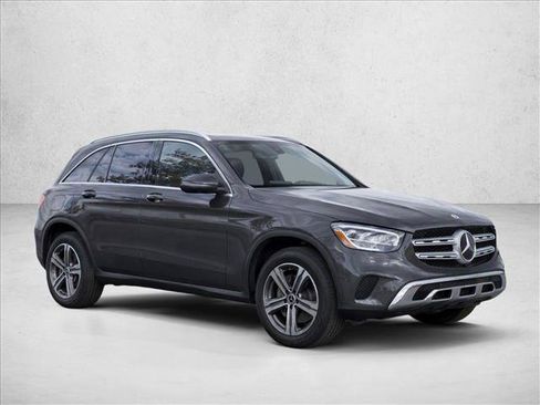 Certified 2022 Mercedes-Benz GLC 300 image 3