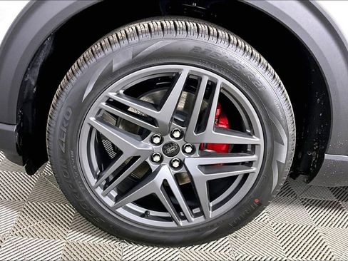 New 2026 Ford Explorer ST-Line w/ ST-Line Street Pack RWD image 11
