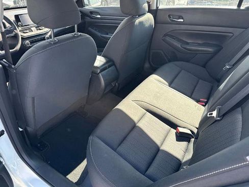 Certified 2022 Nissan Altima 2.5 S image 14