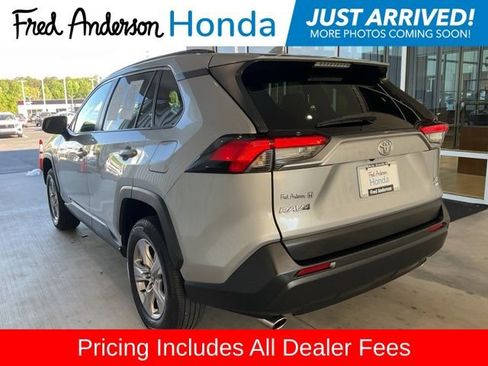Used 2022 Toyota RAV4 XLE w/ Convenience Package AWD/4WD image 20