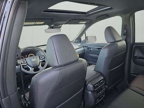 New 2026 Honda Ridgeline Black Edition image 17