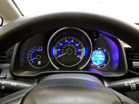Used 2016 Honda Fit LX image 15