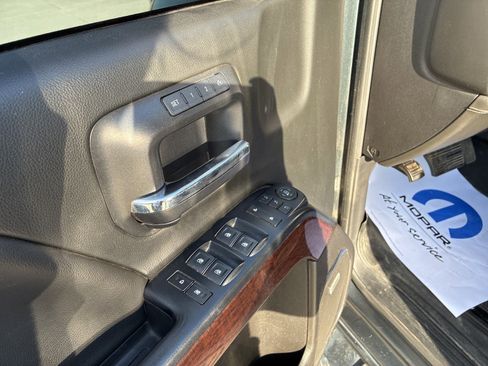 Used 2018 GMC Sierra 1500 SLT w/ SLT Premium Package image 15