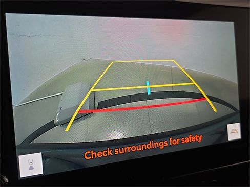 Certified 2024 Toyota Corolla Cross XLE image 20