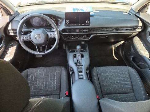 Used 2024 Honda HR-V LX image 27