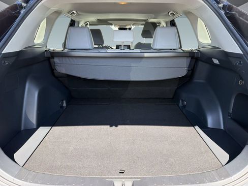 Used 2019 Toyota RAV4 XLE Premium w/ Cold Weather Package FWD image 23