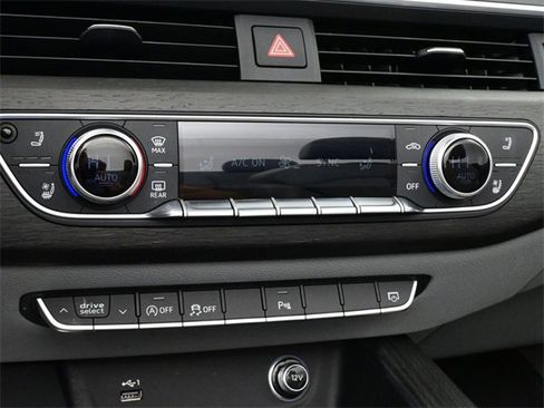 Used 2019 Audi A5 2.0T Premium Plus w/ Premium Plus image 12