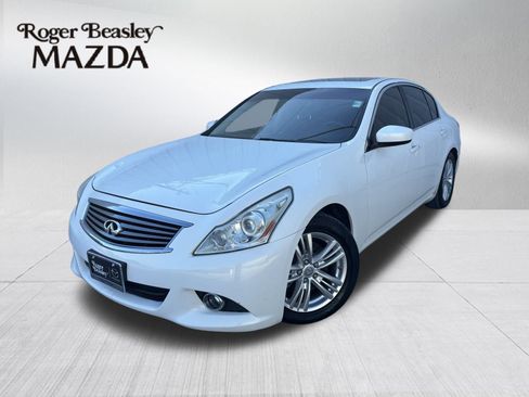 Used 2013 INFINITI G37 Journey w/ Premium Pkg image 1