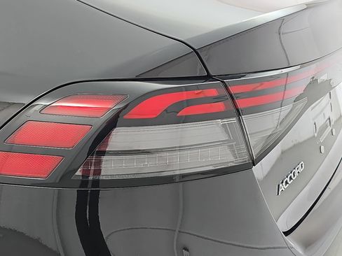 Certified 2024 Honda Accord EX image 33