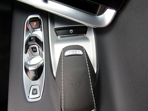 Used 2024 Chevrolet Corvette Stingray Coupe image 18