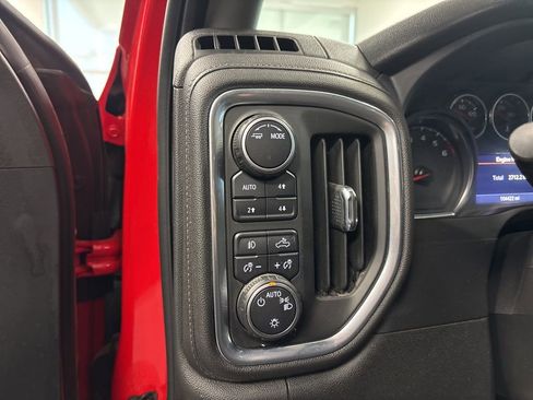 Used 2022 Chevrolet Silverado 1500 RST w/ Z71 Off-Road Package image 14