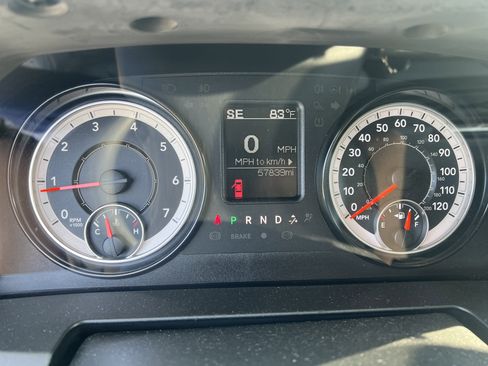Used 2019 RAM 1500 Express image 22