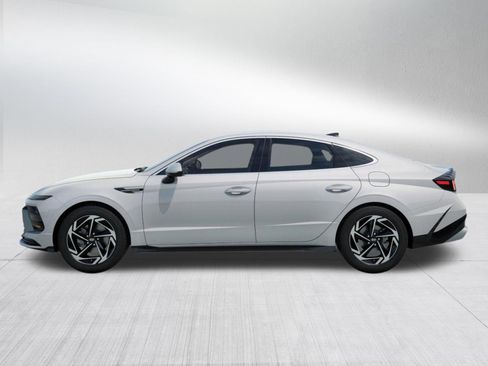 New 2026 Hyundai Sonata SEL image 3