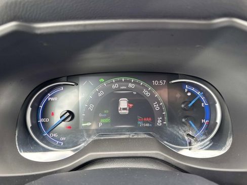 Certified 2024 Toyota RAV4 LE image 25