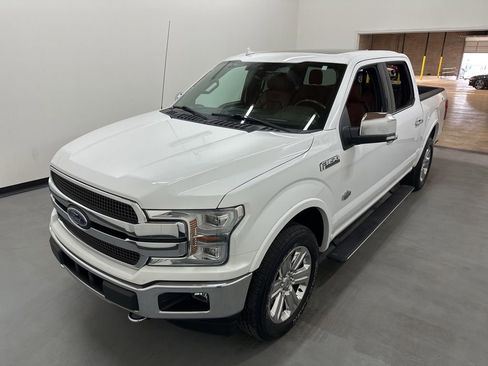 Used 2018 Ford F150 King Ranch w/ Equipment Group 601A Luxury AWD/4WD image 23