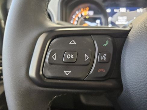 Used 2026 Jeep Wrangler Sport AWD/4WD image 23