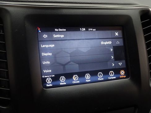 Used 2019 Jeep Cherokee Latitude w/ Popular Appearance Group image 37