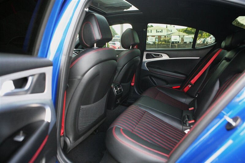 Used 2023 Genesis G70 2.0T w/ Sport Prestige Package AWD/4WD image 14