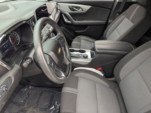 Used 2023 Chevrolet Blazer LT image 21