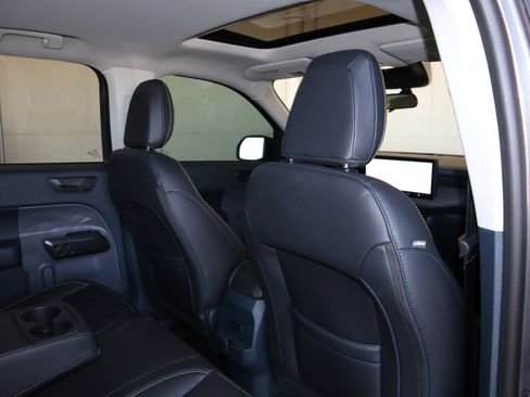New 2025 Ford Maverick Lobo AWD/4WD image 44