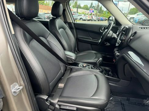 Used 2020 MINI Cooper Countryman FWD image 11