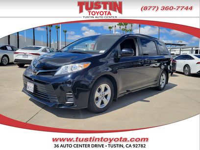 Certified 2019 Toyota Sienna LE