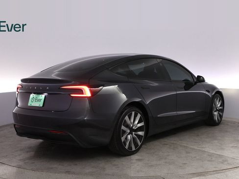 Used 2024 Tesla Model 3 Standard Range RWD image 3