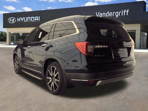 Used 2019 Honda Pilot Touring image 11
