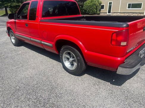 Used 2003 Chevrolet S10 Pickup LS w/ Convenience Package RWD image 15
