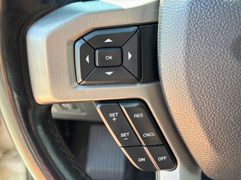 Used 2018 Ford F150 4x4 SuperCrew image 23