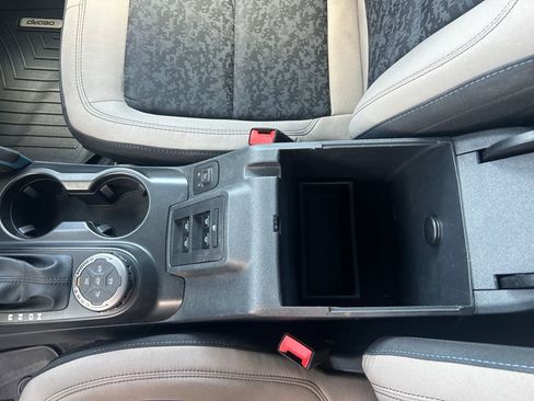 Used 2023 Ford Bronco Wildtrak AWD/4WD image 28
