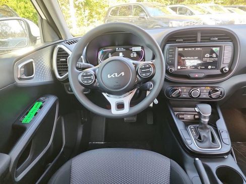 New 2025 Kia Soul LX image 9
