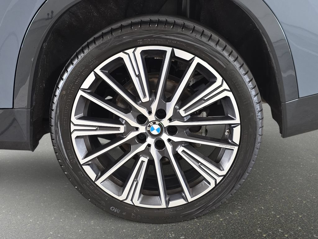 Used 2026 BMW X1 xDrive28i w/ Technology Package AWD/4WD image 32