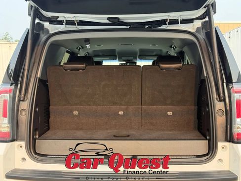 Used 2017 GMC Yukon SLT AWD/4WD image 15