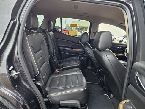 Used 2018 GMC Acadia Denali image 27