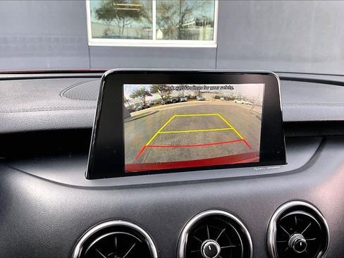 Used 2019 Kia Stinger Premium image 25