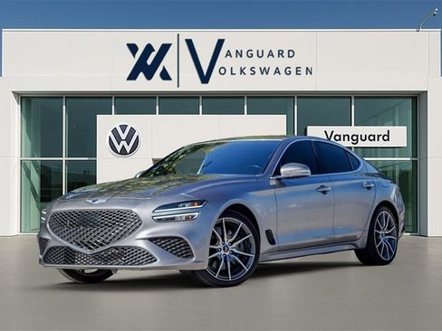 Used 2022 Genesis G70 3.3T image 1