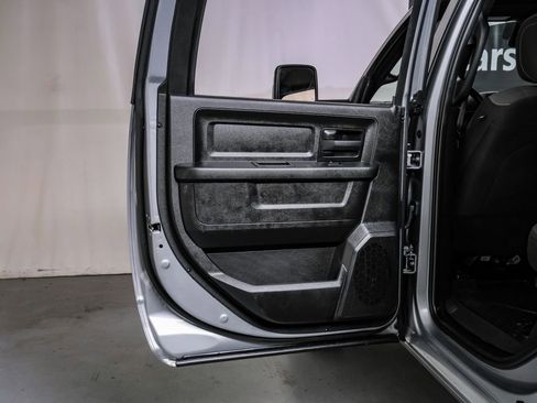 Used 2023 RAM 3500 Tradesman image 38