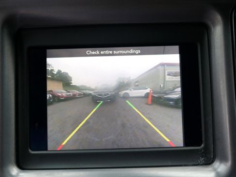 Used 2020 Dodge Challenger R/T image 15