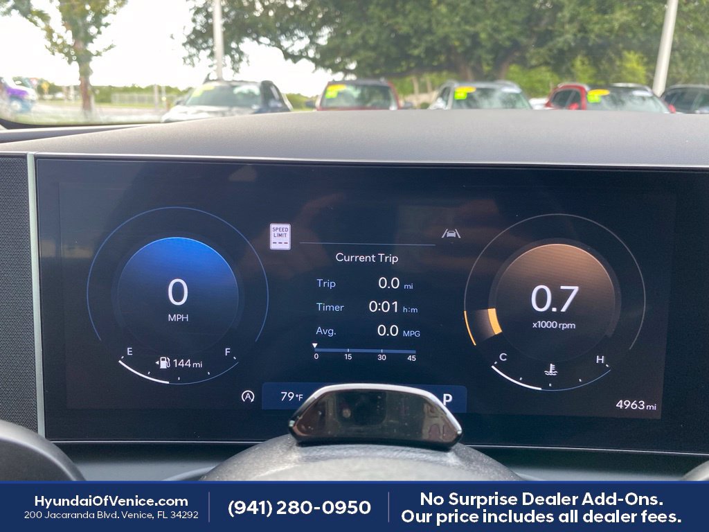 Certified 2025 Hyundai Tucson SEL FWD image 15