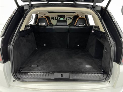 Used 2019 Land Rover Range Rover Sport SVR AWD/4WD image 26