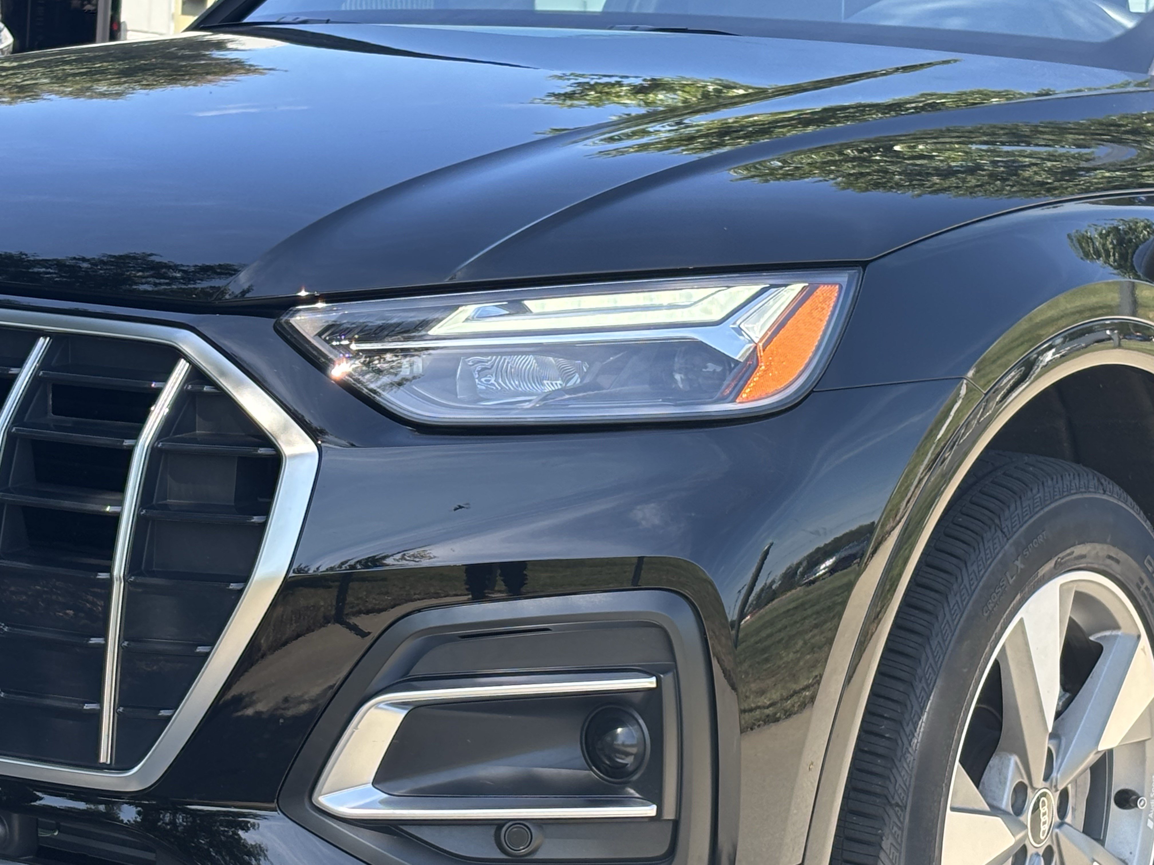 Used 2023 Audi Q5 2.0T Premium w/ Convenience Package AWD/4WD image 6