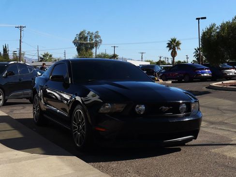 Used 2011 Ford Mustang GT Premium w/ Comfort Pkg image 14