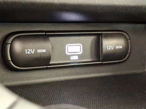 Used 2021 Kia Seltos S image 25