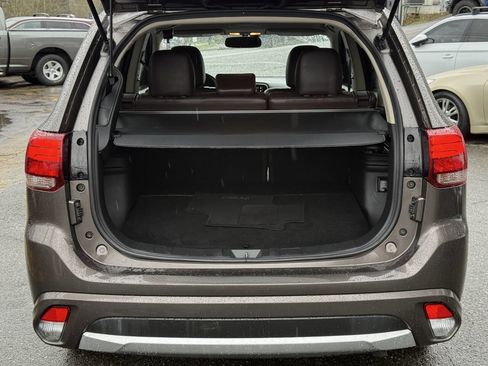 Used 2018 Mitsubishi Outlander SEL image 6