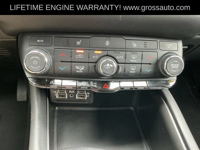 Used 2025 Dodge Durango GT AWD/4WD image 21